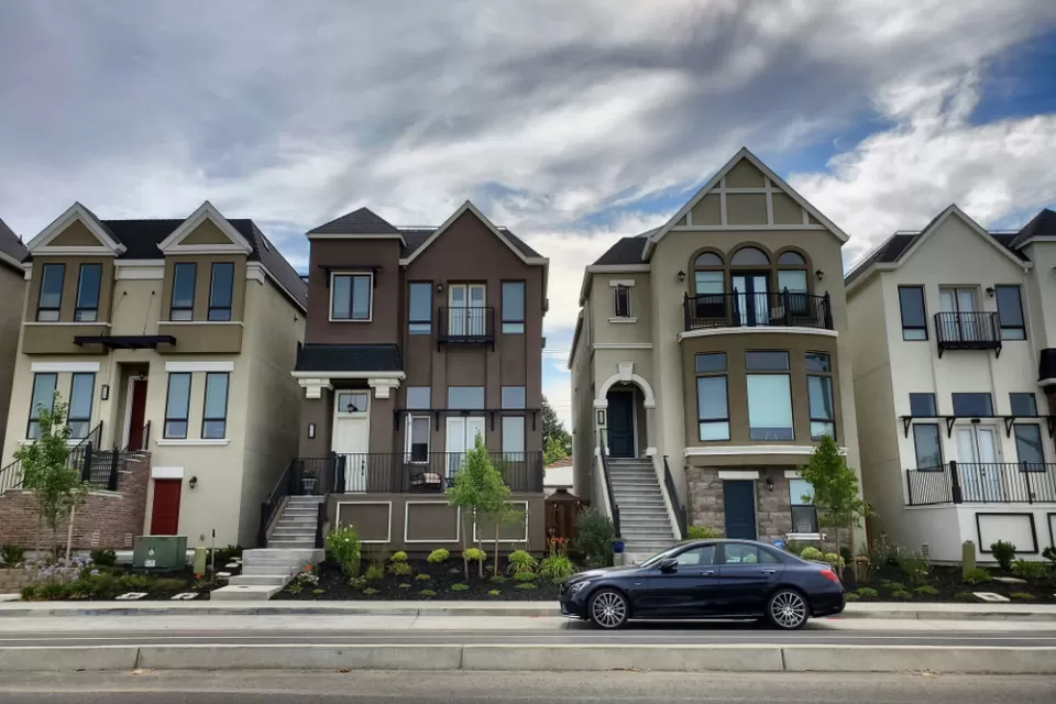 Two-story housing in Sacramento, California
